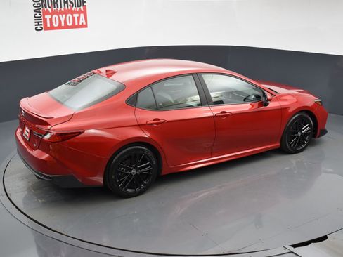 Used 2025 Toyota Camry SE FWD image 20