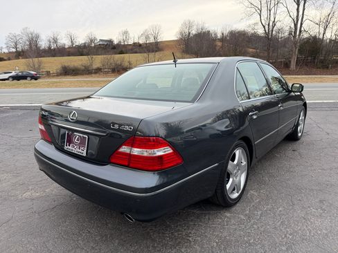 Used 2005 Lexus LS 430 image 6
