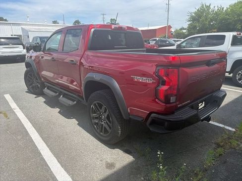 Used 2025 Chevrolet Colorado Trail Boss AWD/4WD image 11