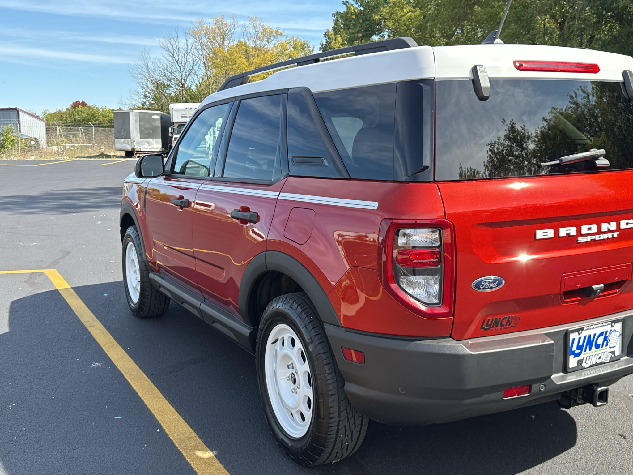 Used 2024 Ford Bronco Sport Heritage w/ Heritage Convenience Package AWD/4WD image 8