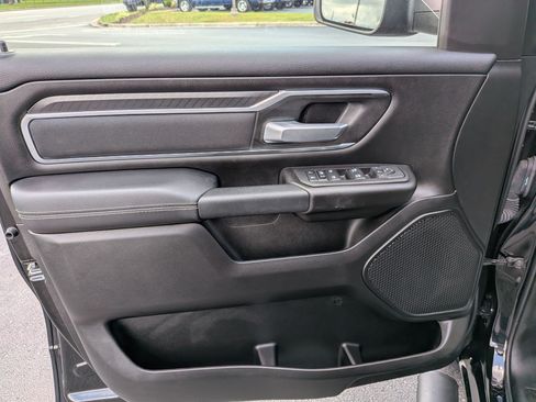 Used 2025 RAM 1500 Big Horn AWD/4WD image 10