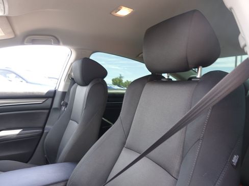 Used 2021 Honda Accord LX image 10