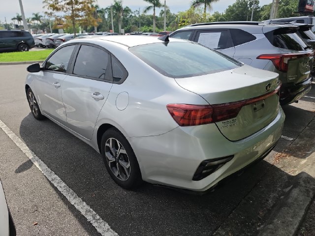 Used 2020 Kia Forte LXS FWD image 4