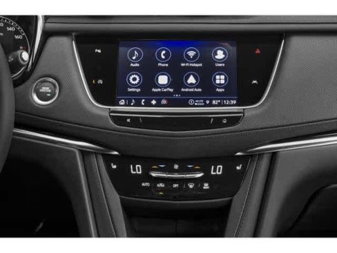 Certified 2023 Cadillac XT6 Premium Luxury image 13
