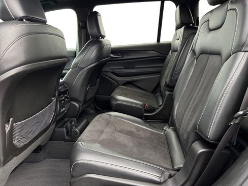 Certified 2023 Jeep Grand Cherokee L Altitude image 15