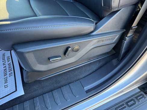 New 2025 Ford F150 Lariat w/ Equipment Group 502A High image 28