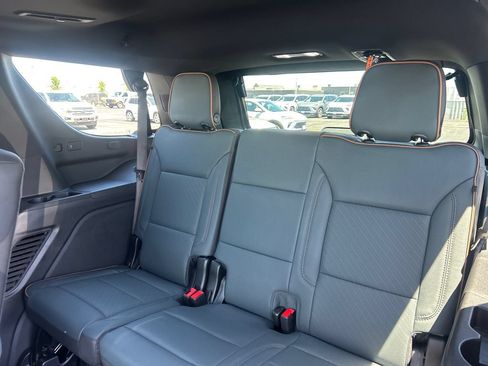 New 2026 GMC Yukon Denali Ultimate AWD/4WD image 36