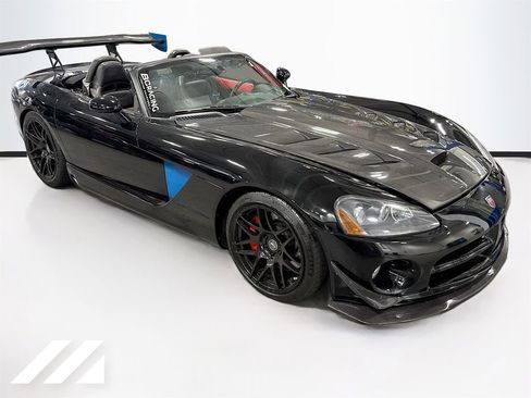 Used 2006 Dodge Viper SRT-10 RWD image 3