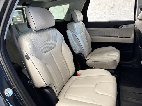 Used 2024 Hyundai Palisade Calligraphy AWD/4WD image 44