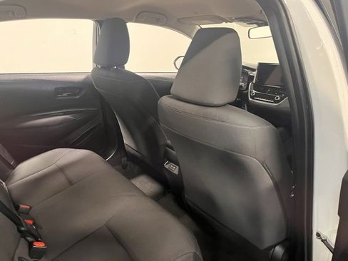 Used 2023 Toyota Corolla LE image 14