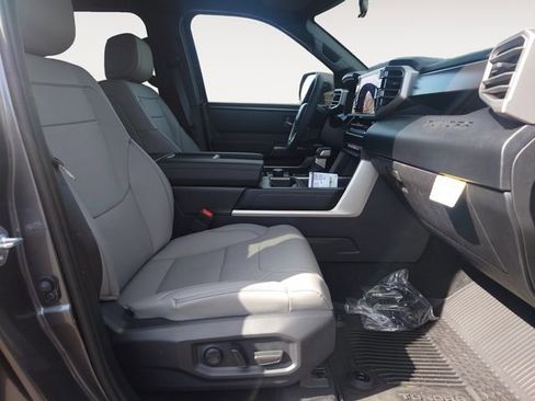 New 2026 Toyota Tundra SR5 AWD/4WD image 15