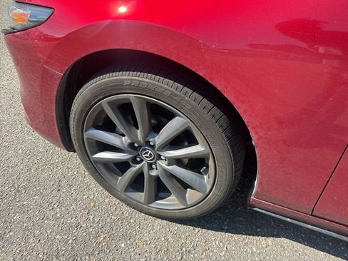 Used 2023 MAZDA MAZDA3 s image 9