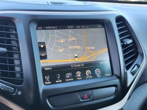 Used 2015 Jeep Cherokee Limited AWD/4WD image 21
