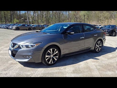 Used 2017 Nissan Maxima 3.5 SV FWD image 4