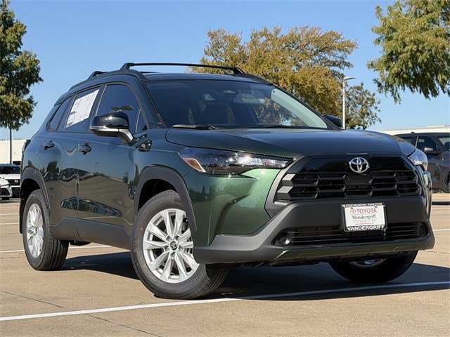 New 2026 Toyota Corolla Cross LE FWD image 2