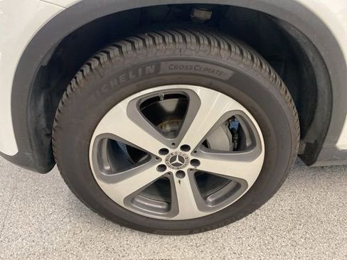 Used 2022 Mercedes-Benz GLC 300 GLC 300 image 12