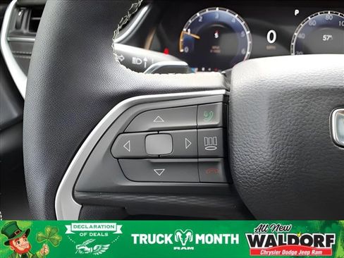 New 2025 Jeep Grand Cherokee 4WD image 16