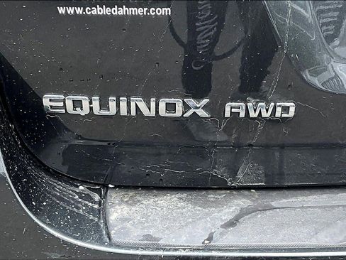 Used 2017 Chevrolet Equinox Premier w/ Enhanced Convenience Package AWD/4WD image 28