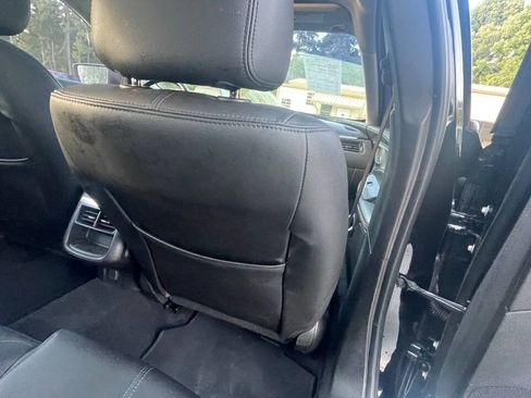Used 2018 Chevrolet Impala LT FWD image 32