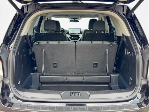 Certified 2025 Ford Explorer Active w/ Active Comfort Package AWD/4WD image 28