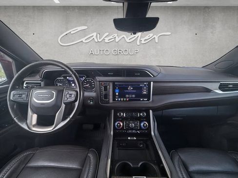 Used 2021 GMC Yukon Denali w/ Denali Premium Package AWD/4WD image 20