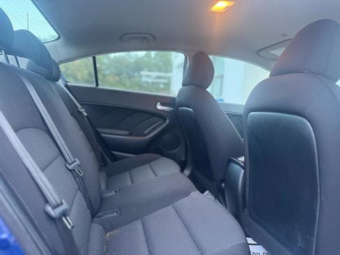 Used 2017 Kia Forte LX FWD image 51