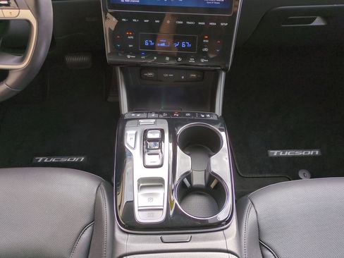 Certified 2023 Hyundai Tucson Limited image 19