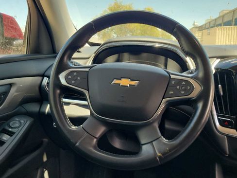 Used 2020 Chevrolet Traverse LT FWD image 19