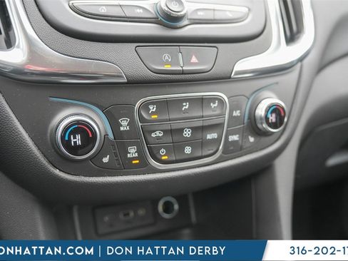 Used 2023 Chevrolet Equinox LT image 8