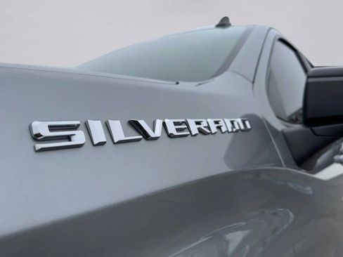 Used 2023 Chevrolet Silverado 1500 RST RWD image 17