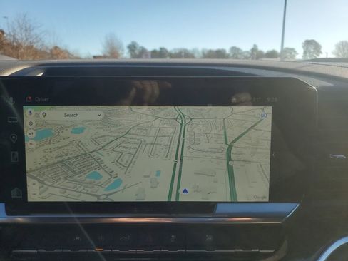 Used 2025 Chevrolet Silverado 1500 LT image 22