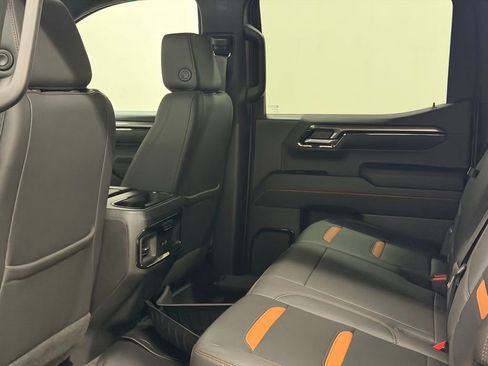 Certified 2023 GMC Sierra 1500 AT4 w/ AT4 Preferred Package image 31