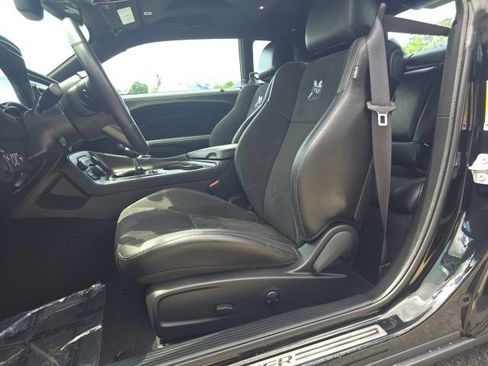 Used 2023 Dodge Challenger R/T Scat Pack RWD image 9