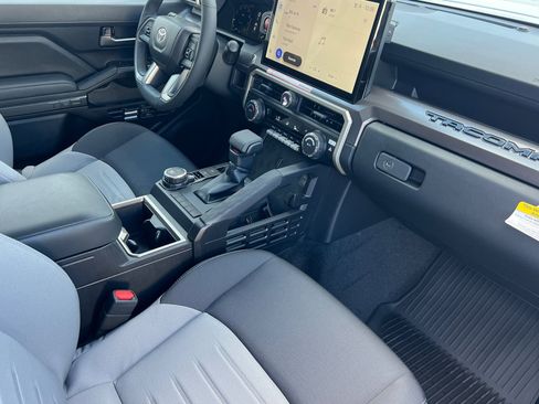 New 2025 Toyota Tacoma TRD Sport image 12