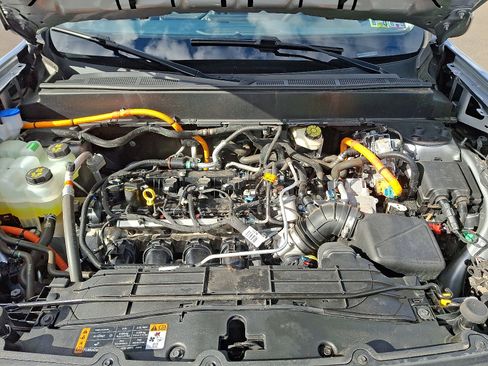 Used 2024 Ford Maverick Lariat w/ Black Appearance Package image 30