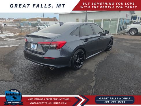 Used 2023 Honda Civic Sport image 7
