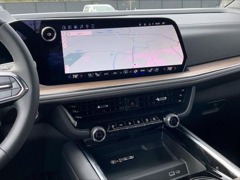 New 2026 Chevrolet Tahoe High Country AWD/4WD image 6