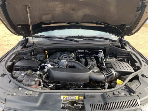 Used 2024 Dodge Durango GT image 28