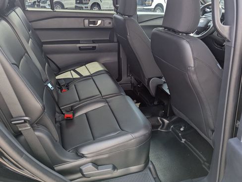 New 2025 Ford Explorer 4WD Police Interceptor image 9