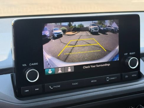 Used 2025 Honda Accord LX image 22