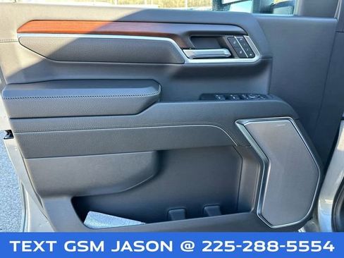 Used 2024 GMC Sierra 2500 Denali w/ Denali Reserve Package image 19