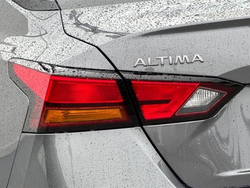 New 2026 Nissan Altima 2.5 SV image 6