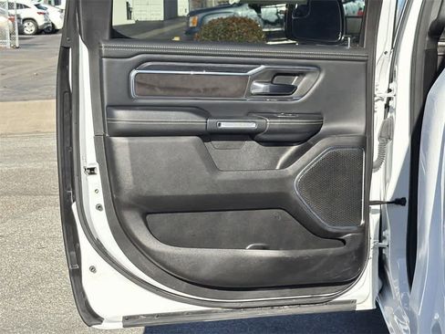 Used 2024 RAM 1500 Laramie image 28
