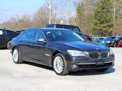 Used 2012 BMW 750Li xDrive 750Li xDrive image 9