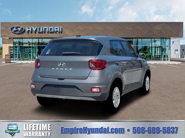New 2026 Hyundai Venue SE FWD image 7