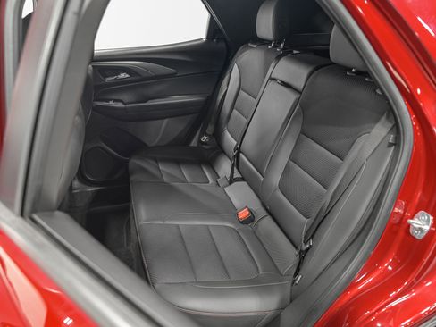 Used 2023 Chevrolet TrailBlazer RS w/ Sun and Liftgate Package image 29