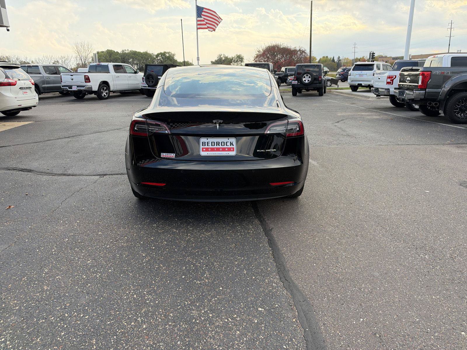 Used 2022 Tesla Model 3 Long Range AWD/4WD image 6