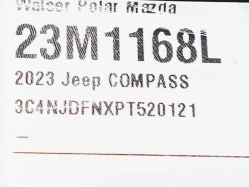 Used 2023 Jeep Compass Latitude AWD/4WD image 30