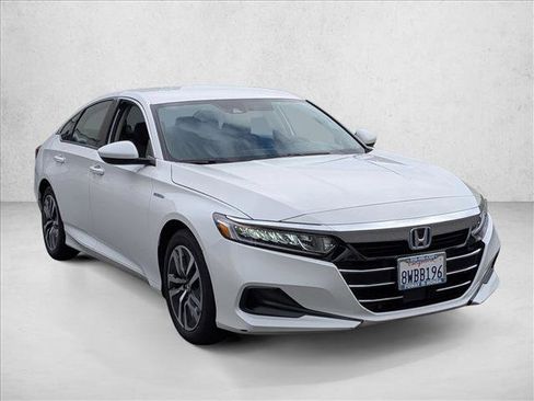 Used 2021 Honda Accord Hybrid image 3