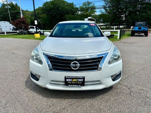 Used 2015 Nissan Altima 2.5 S w/ Power Driver Seat Package FWD image 2